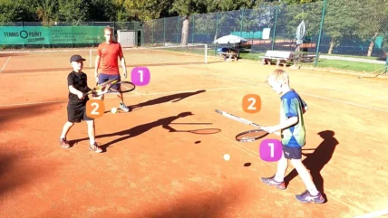 10 Coordination Drills For Kids With 2 Rackets